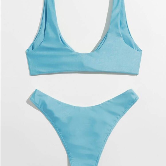 NWT - Solid Knot Front Bikini swimsuit 2pcs - Picture 2 of 5